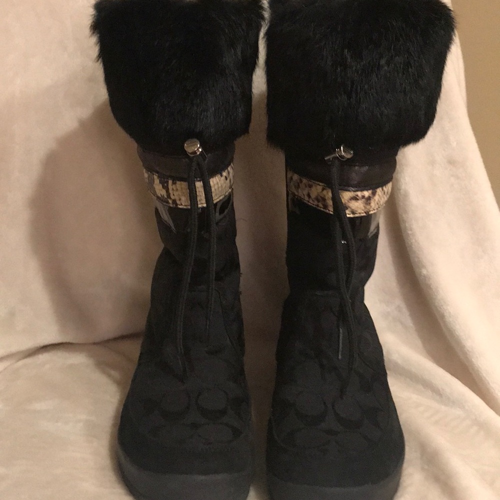 Authentic Coach Signature “Lorna” Boot